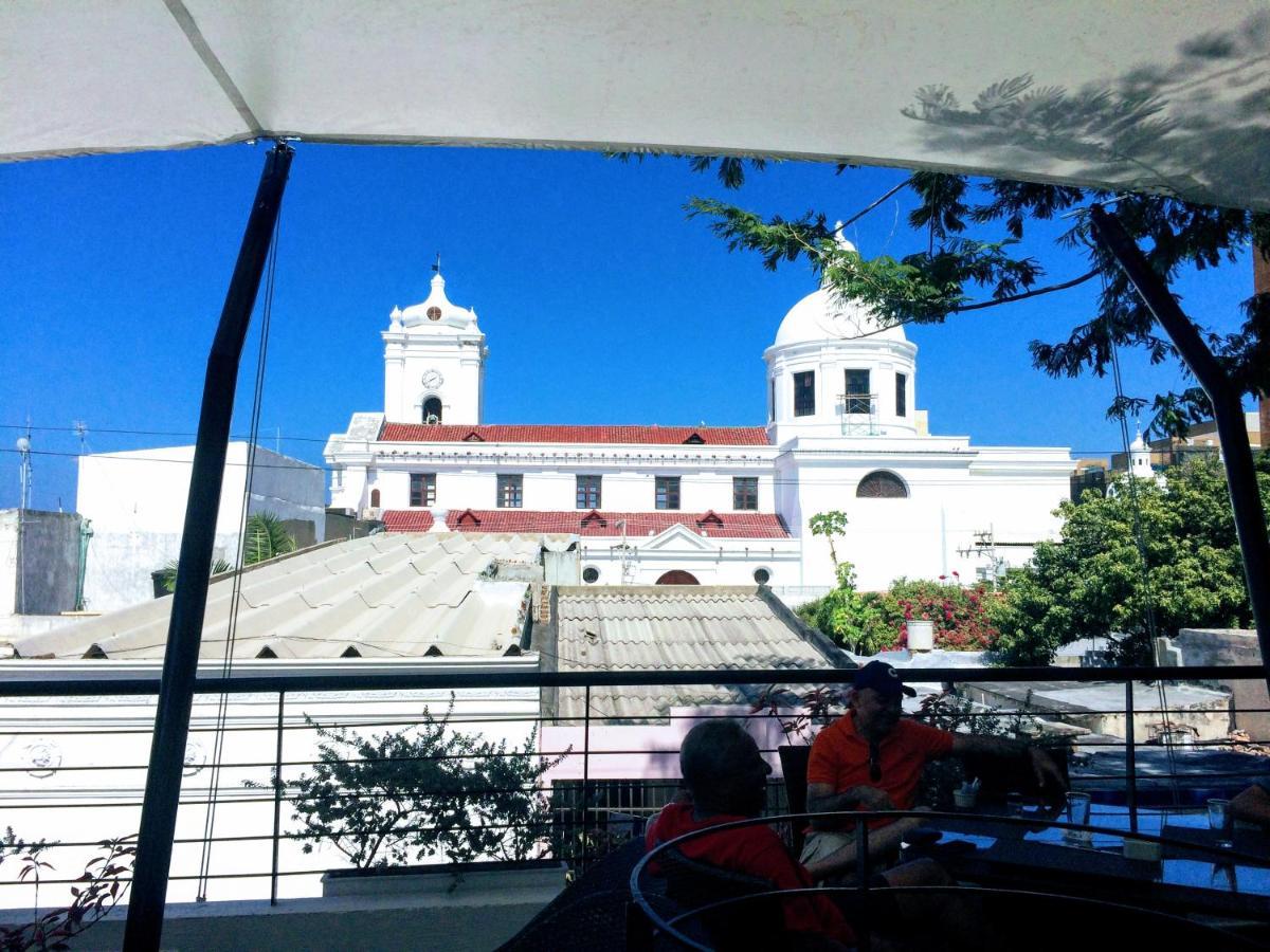 Casa De Leda, A Kali Hotel Santa Marta  Exteriör bild View of the church from the museum