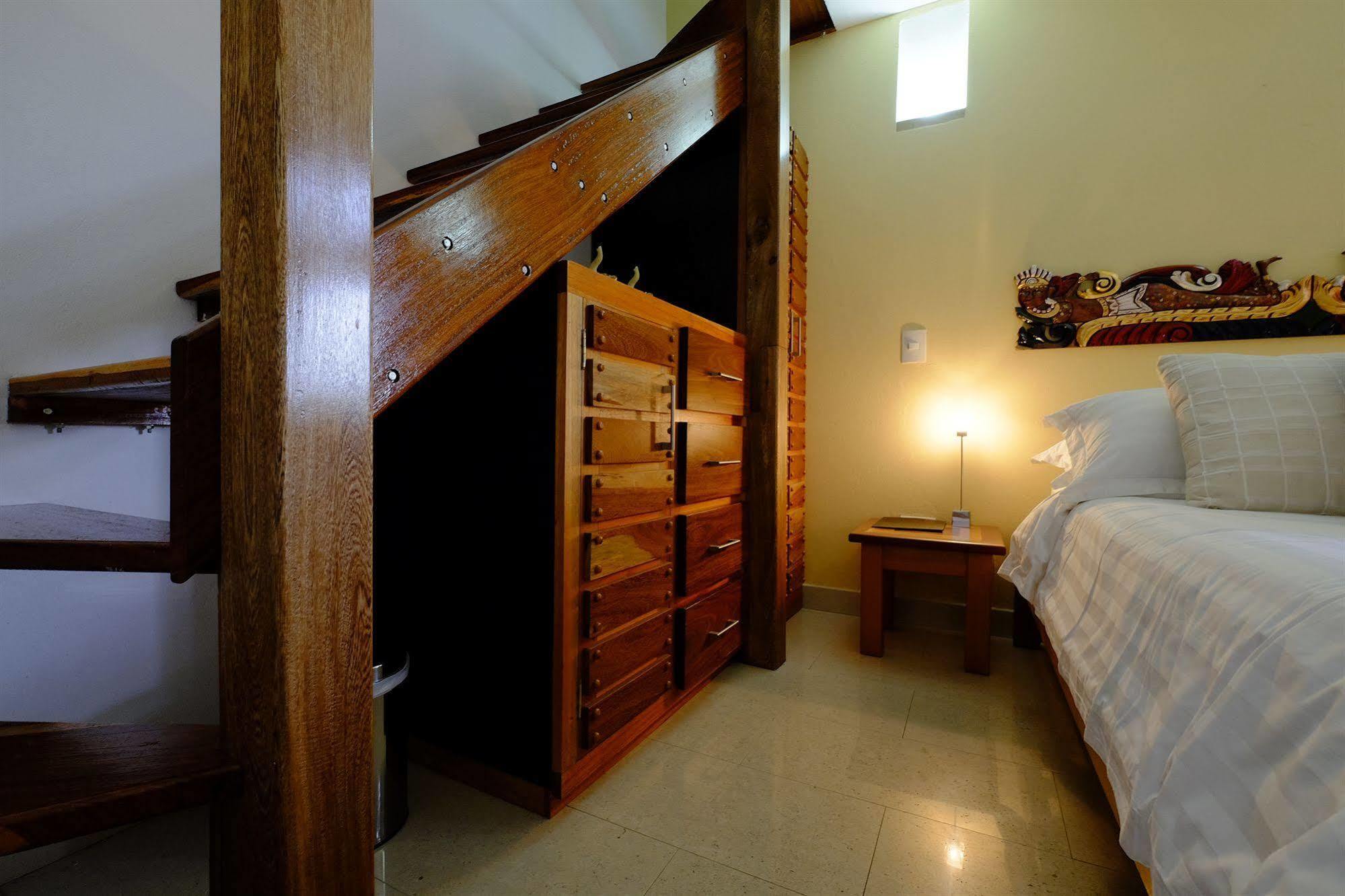 Casa De Leda, A Kali Hotel Santa Marta  Exteriör bild A bedroom at the hotel